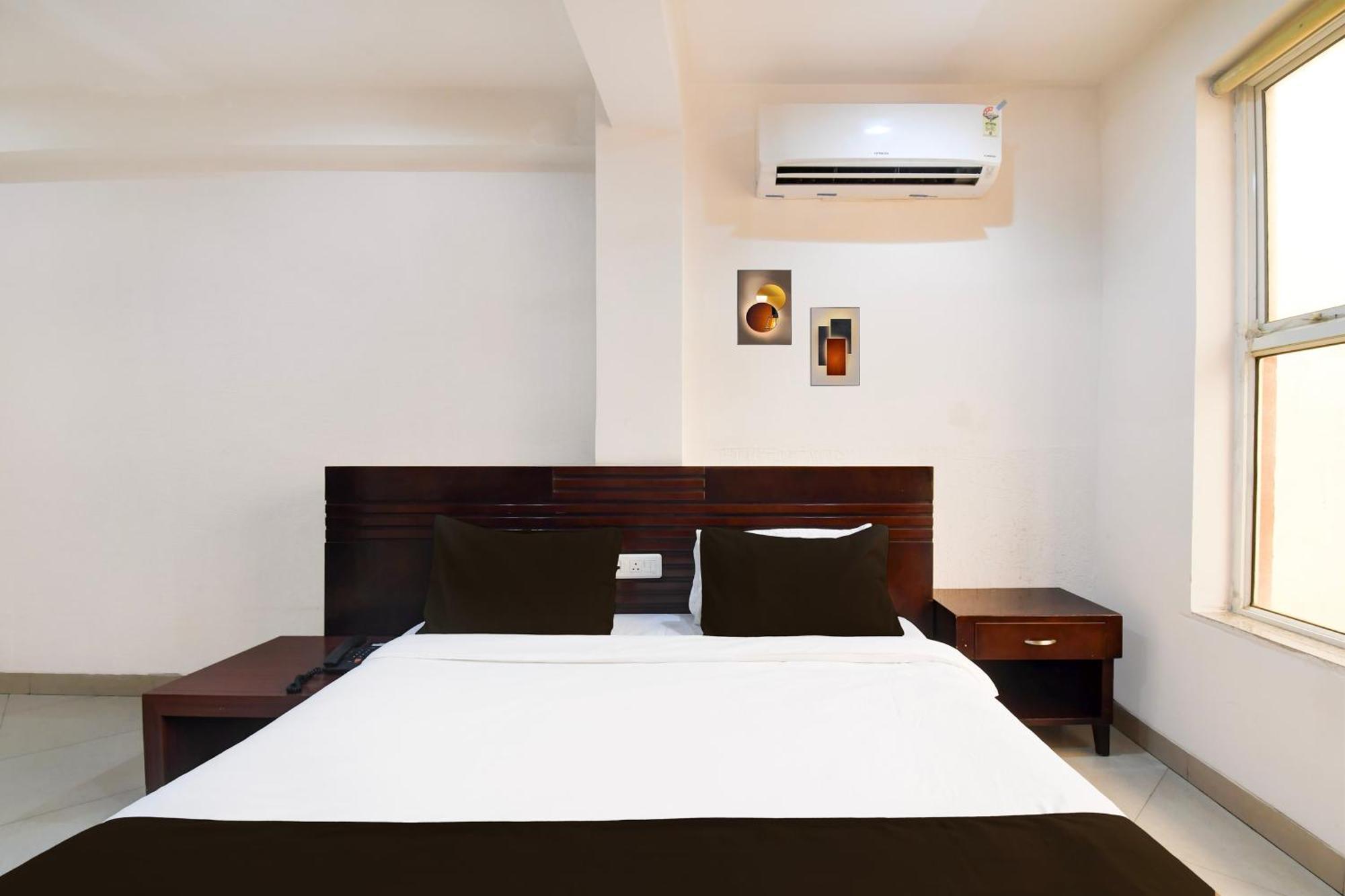Super Townhouse Harmu Road Formerly Elite City Ranchi Bagian luar foto