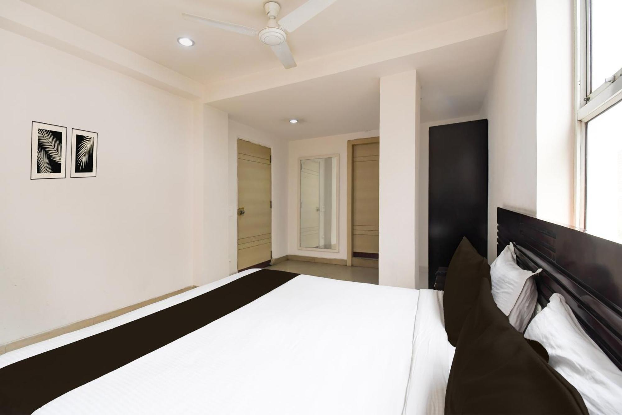 Super Townhouse Harmu Road Formerly Elite City Ranchi Bagian luar foto